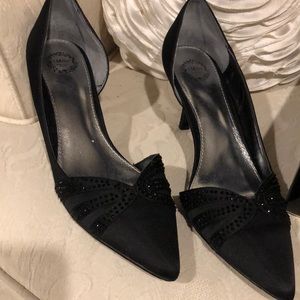 Black dress shoes 2-1/2” heel size 9.5M